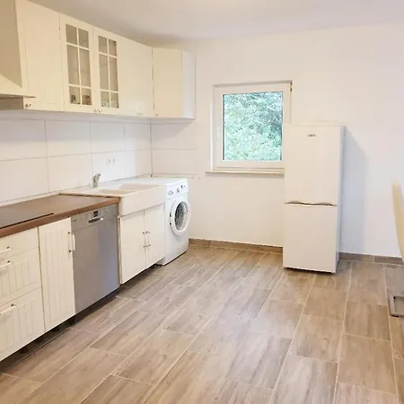 Schoene Monteurwohnung Voll Ausgestattet Bis Zu 4 Personen Burgbrohl