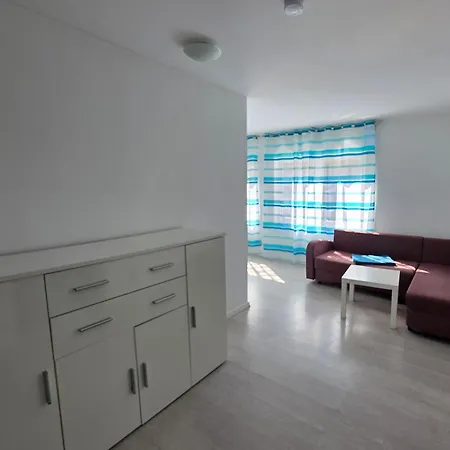 아파트 Schoene Monteurwohnung Voll Ausgestattet Bis Zu 4 Personen